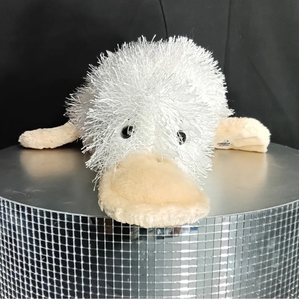 Ganz Plush Platypus Toy 9” pre owned Exellent condition